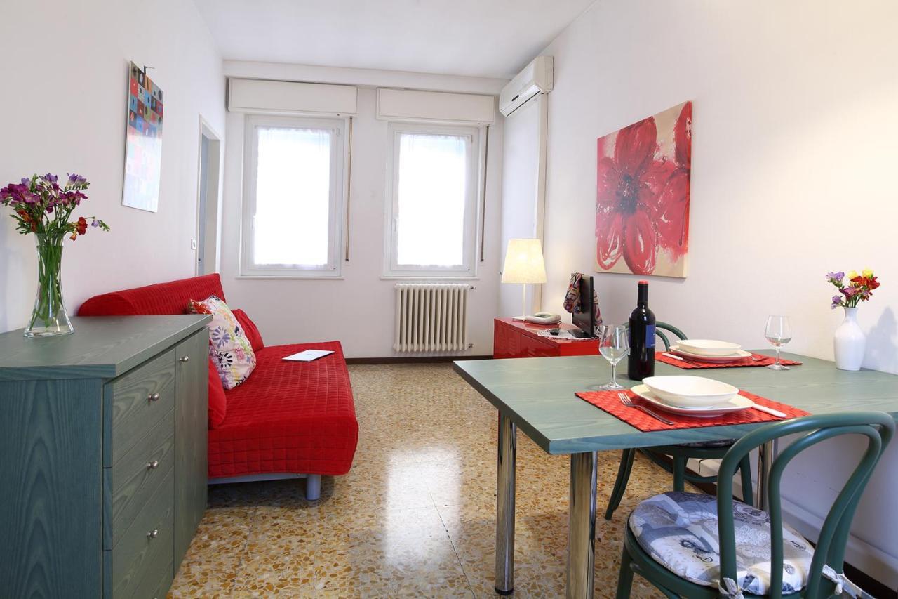 Residence Giusti 6 Milan Bagian luar foto